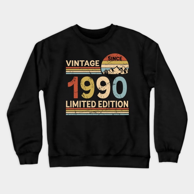 Vintage Since 1990 Limited Edition 33rd Birthday Gift Vintage Men's Crewneck Sweatshirt by Schoenberger Willard